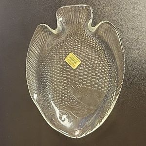 Glass Fish Snack Dish